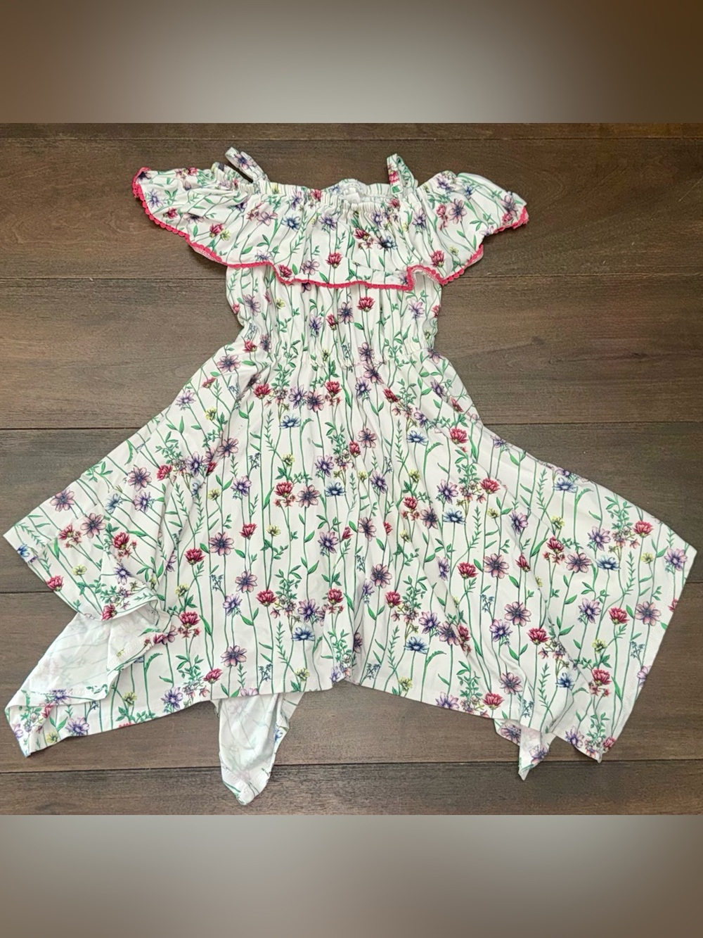 BCBGirls Floral Off-the-Shoulder Handkerchief Dress | Girls Medium (10/12) | EUC